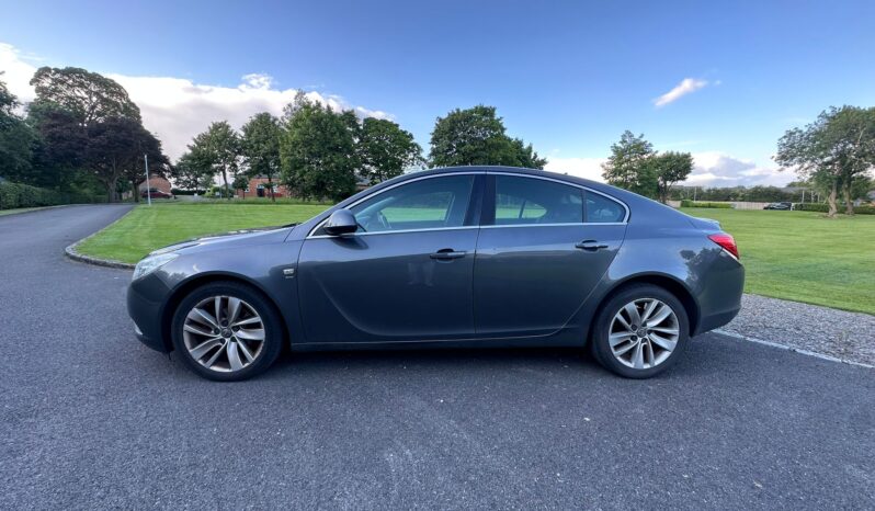 
								Vauxhall Insignia full									