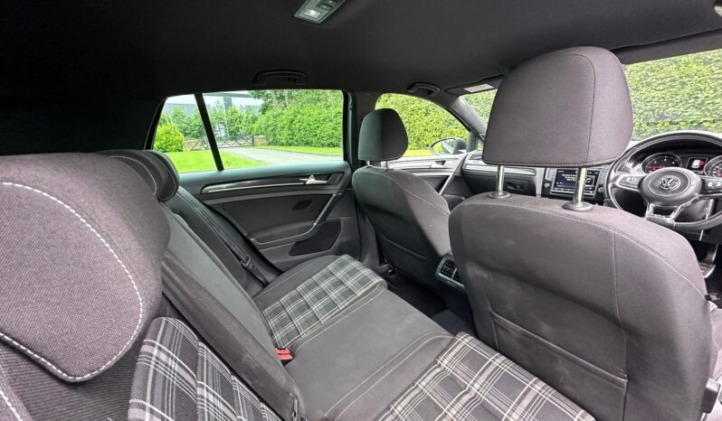
								VW Golf GTD full									