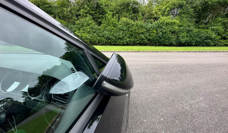 
								VW Golf GTD full									