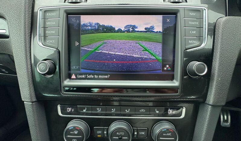 
								VW Golf GTD full									