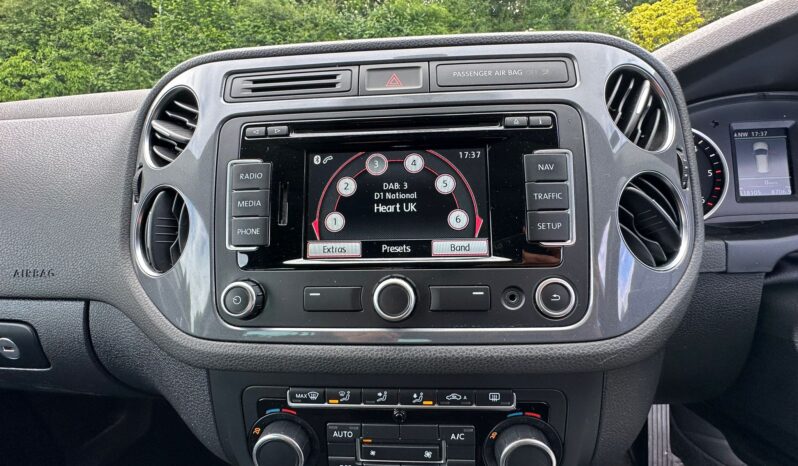 
								VW Tiguan Tech Match full									