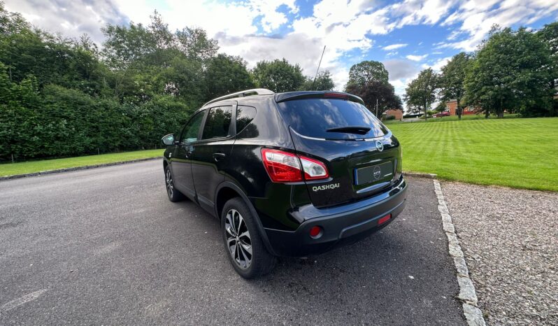 
								Nissan Qashqai full									