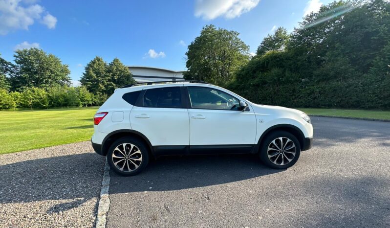 
								Nissan Qashqai full									
