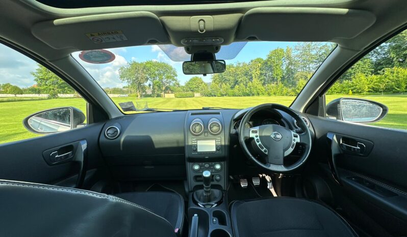 
								Nissan Qashqai full									
