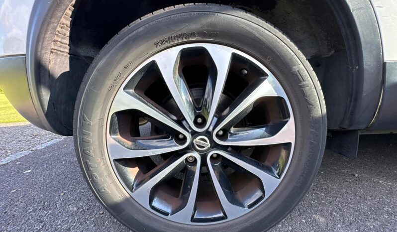 
								Nissan Qashqai full									
